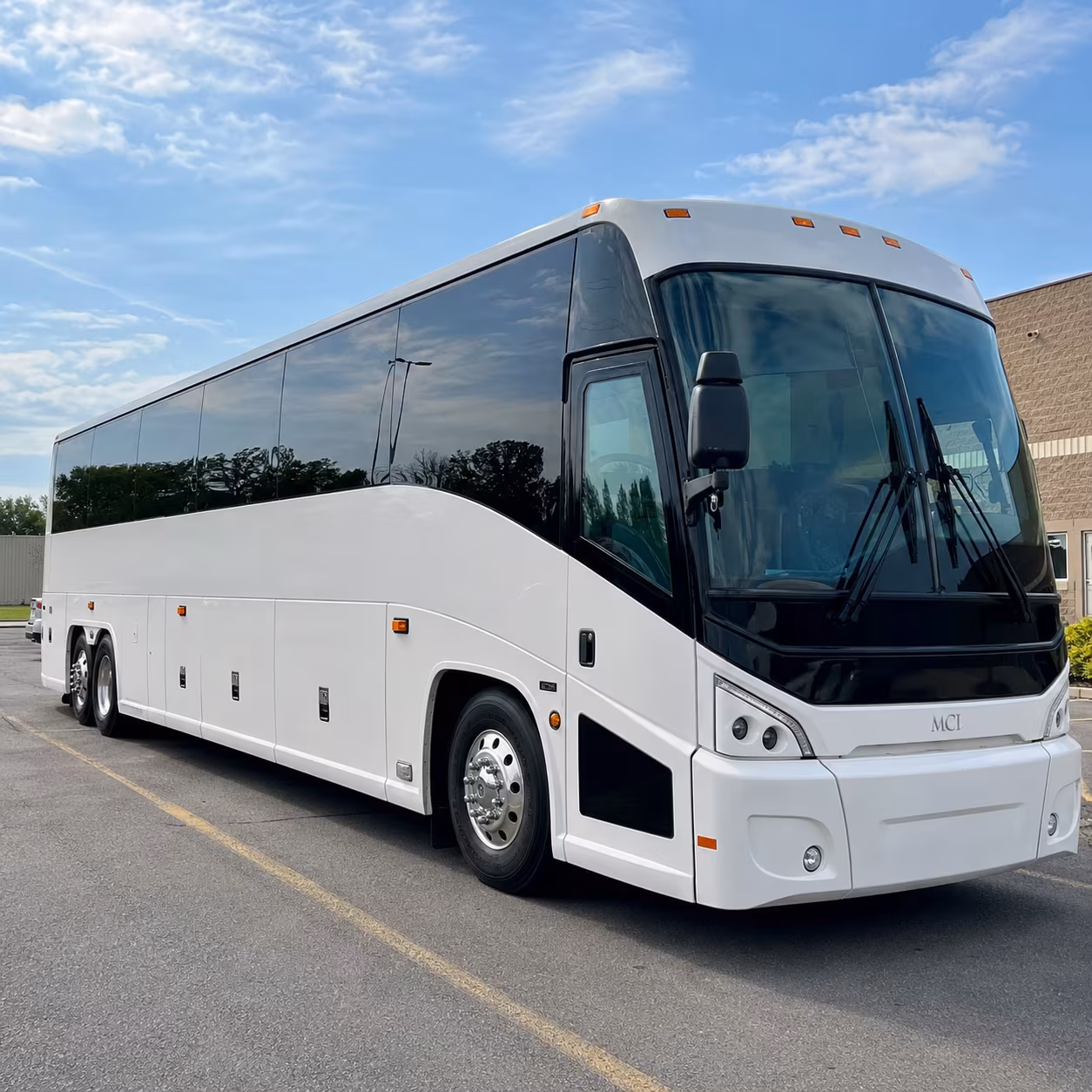 charter buses to phoenix sky harbor for maricopa corporate travelers
