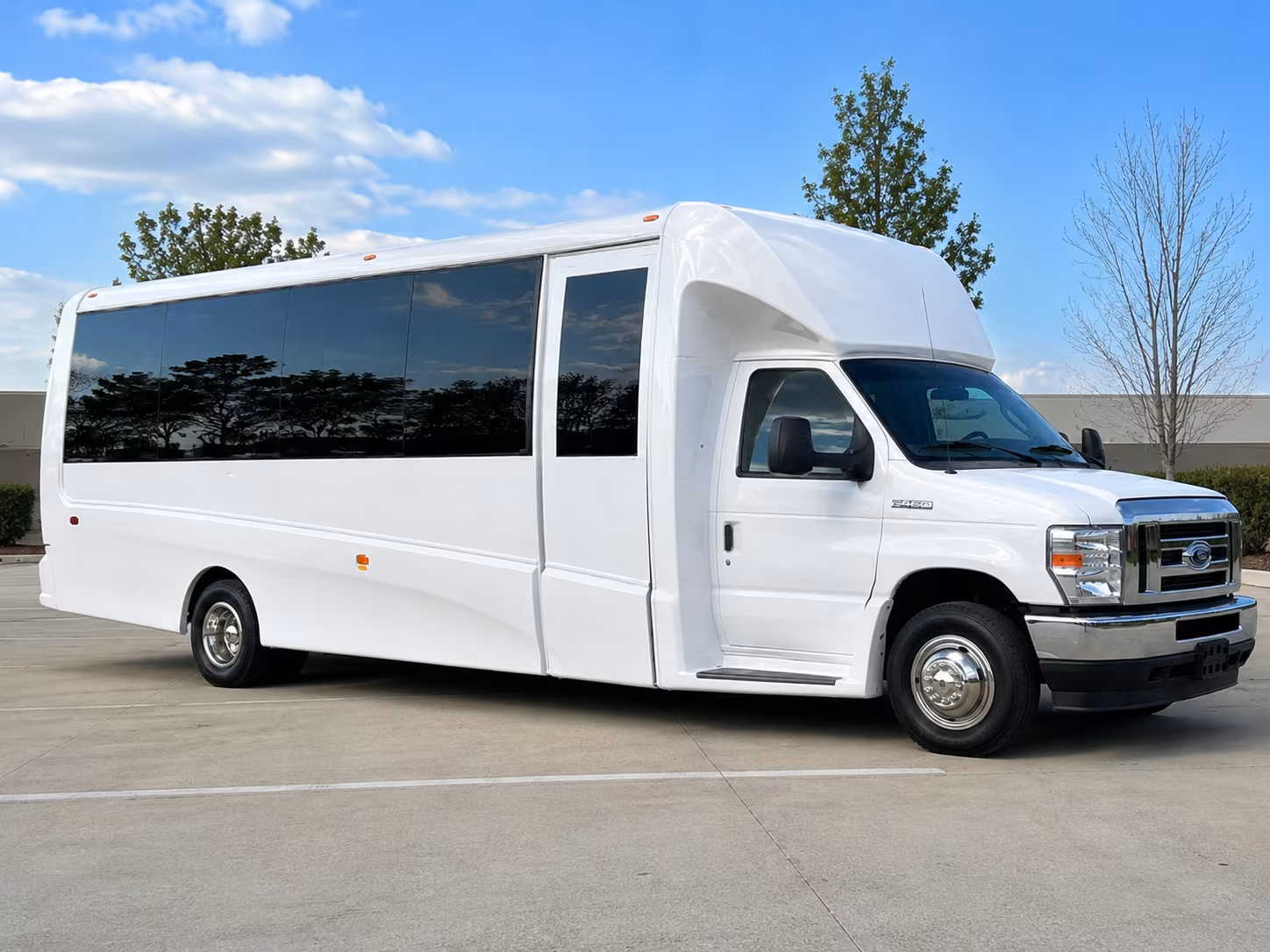 employee shuttle buses for maricopa business campuses and corporate parks