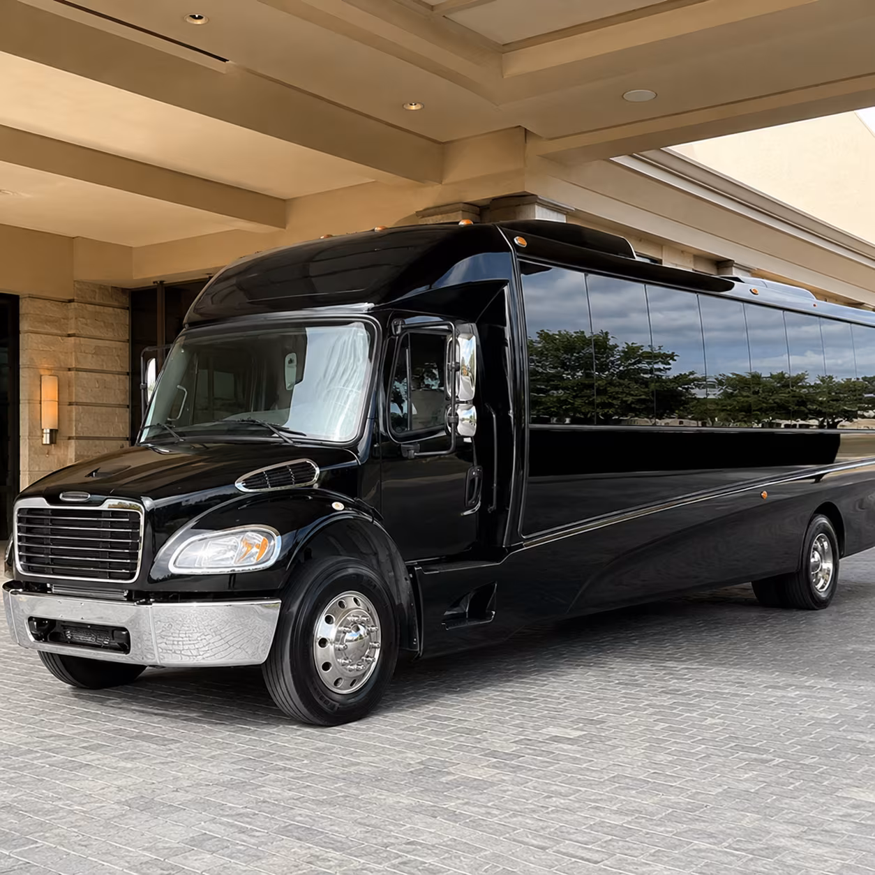 maricopa 15 passenger minibus