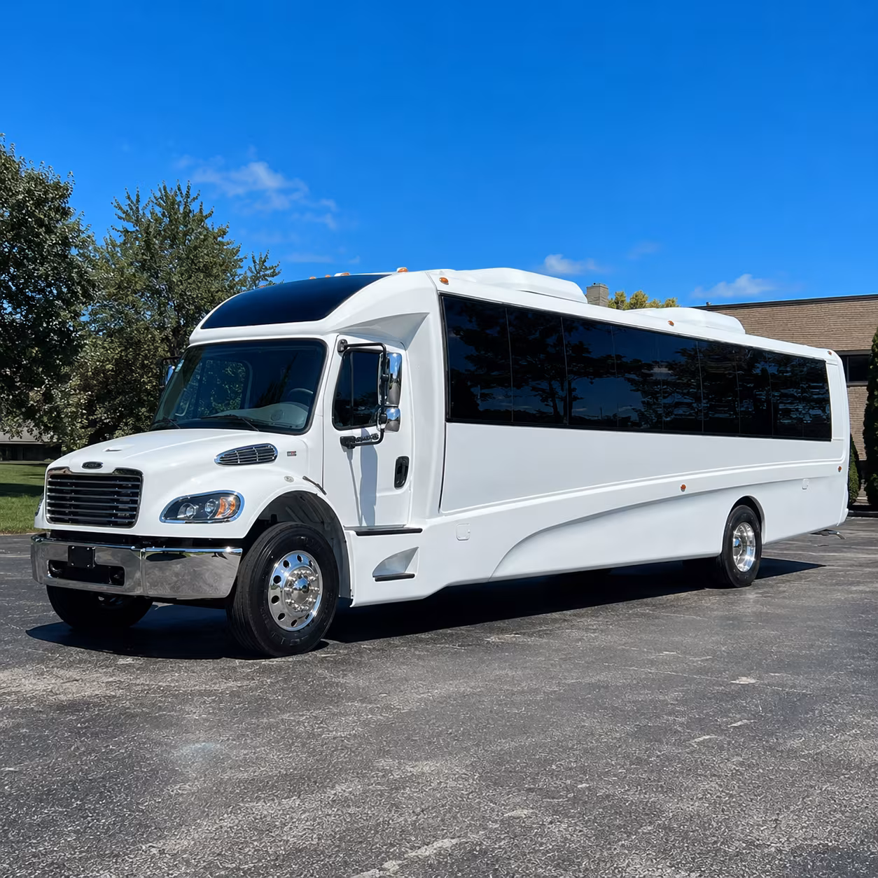 maricopa 18 passenger minibus