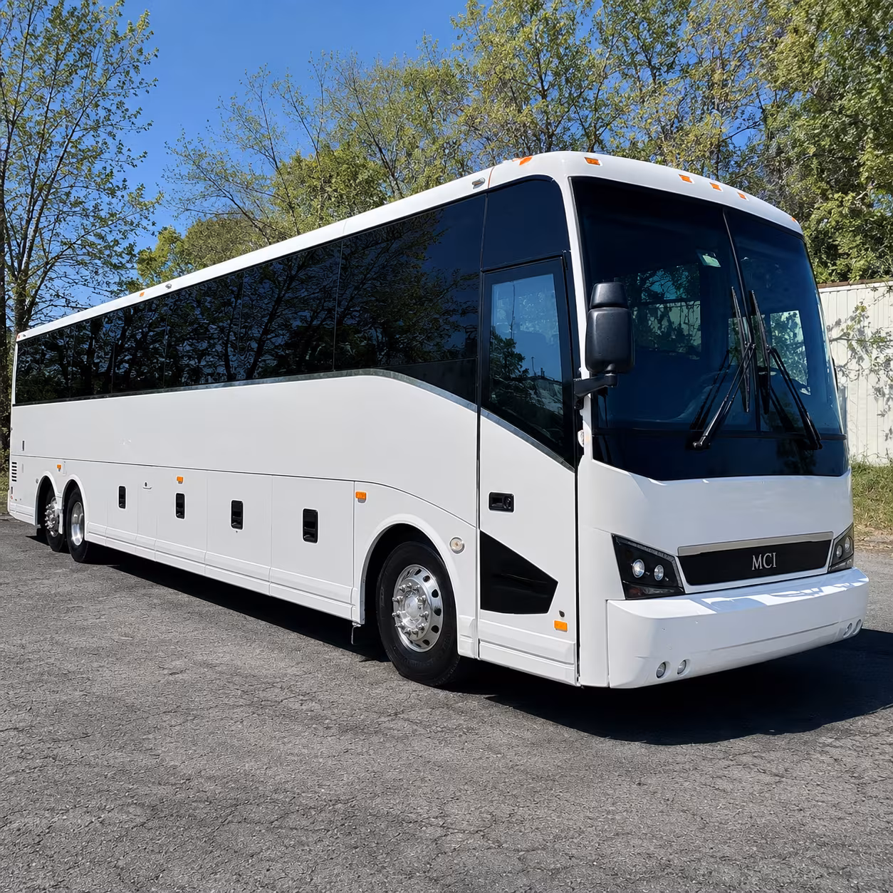 shuttle buses for maricopa s warehouse and distribution groups